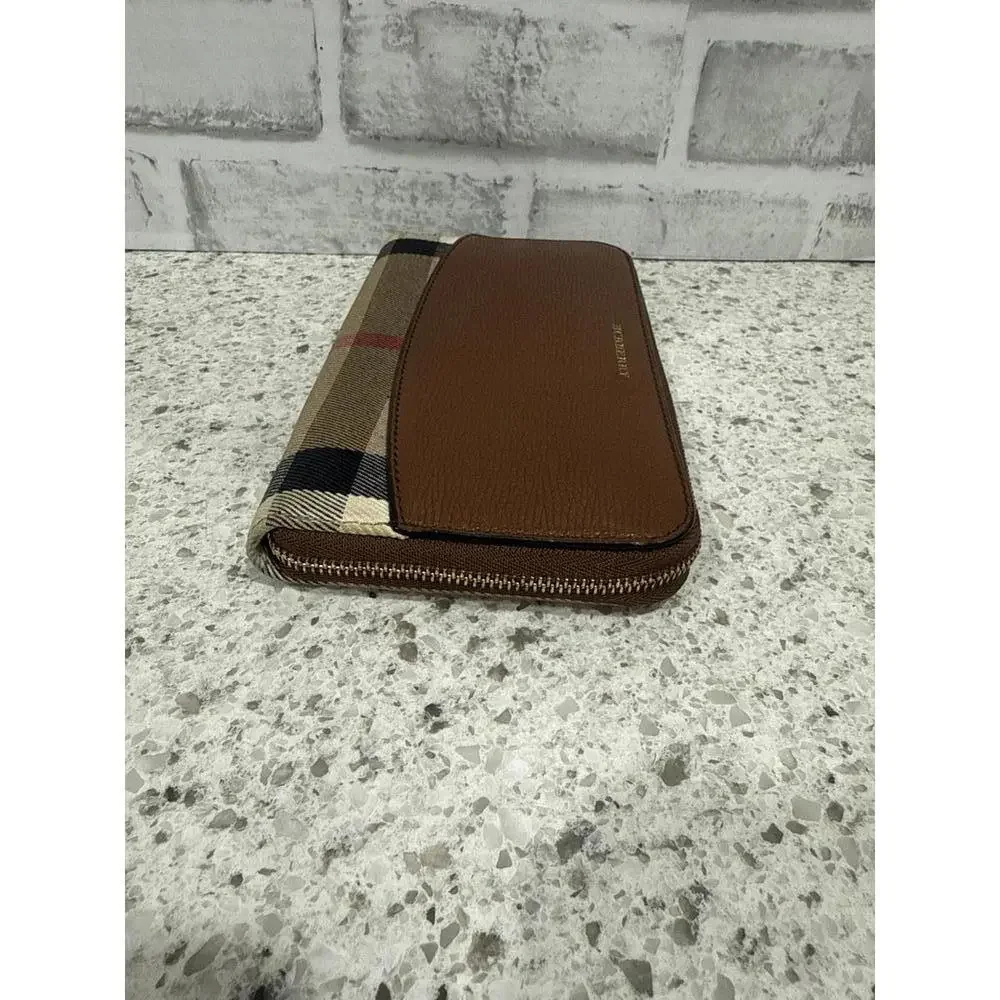 Burberry Elmore Leather and Canvas Horseferry Check Zip Wallet - Picture 9 of 11